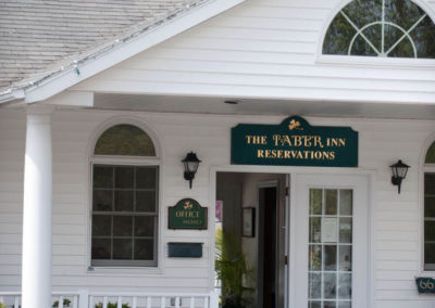 Office - Taber Inne | Mystic, CT